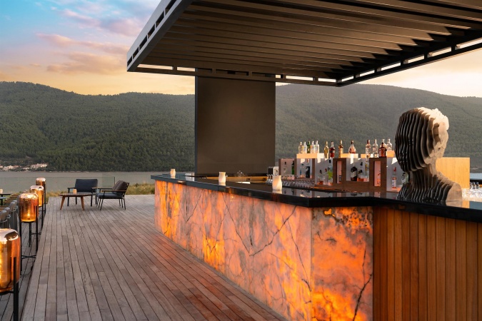 Arena Bar